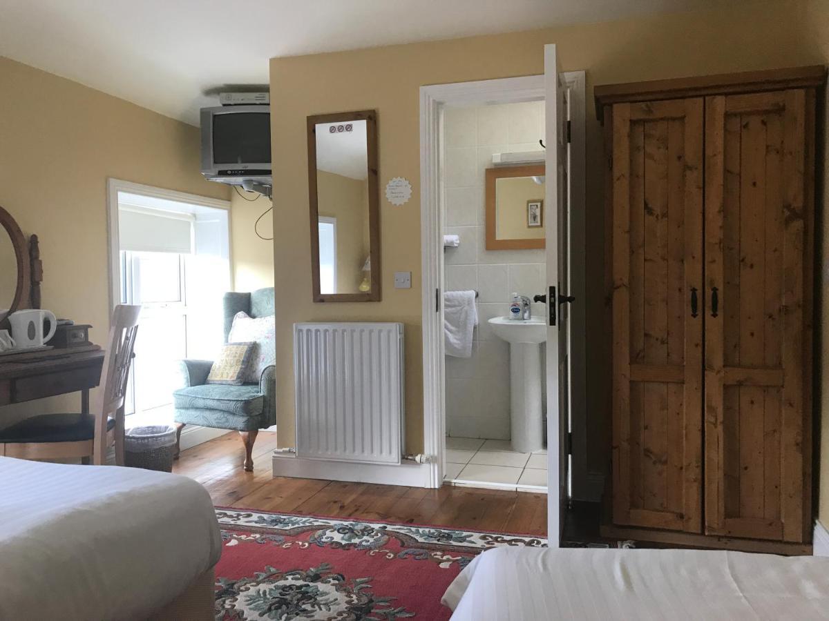 Teac Seain Bar & Bnb Anascaul Eksteriør billede