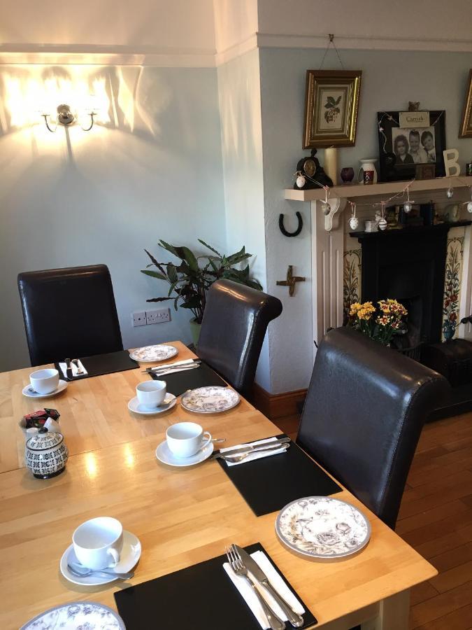 Teac Seain Bar & Bnb Anascaul Eksteriør billede