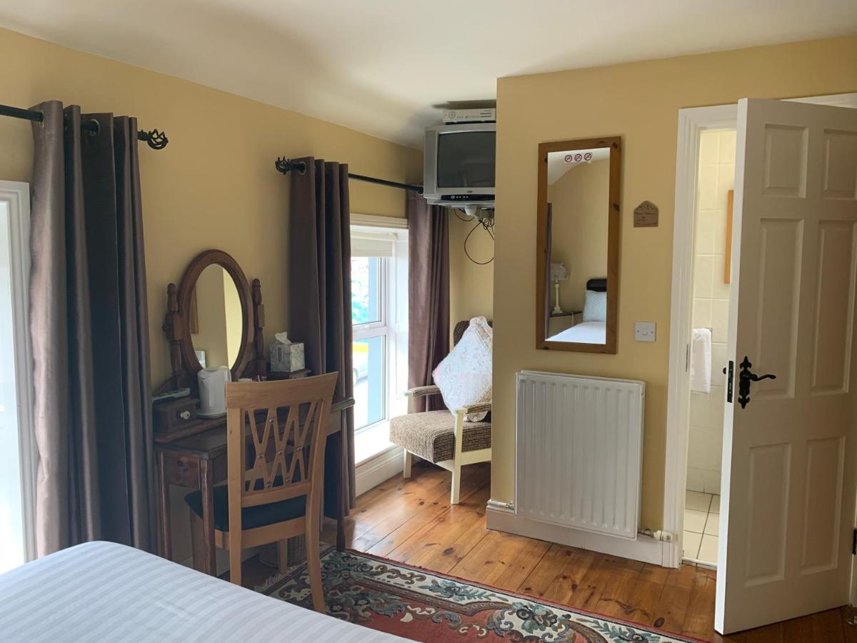 Teac Seain Bar & Bnb Anascaul Eksteriør billede